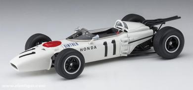 Honda F1 RA272 « Rei Hazumi » avec figurine 