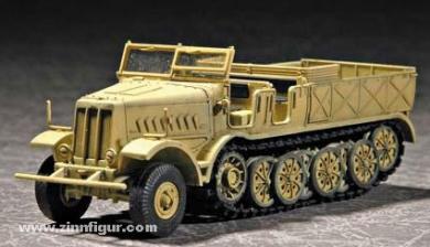 FAMO Sd.Kfz. 9/18t Halbkettenfahrzeug F3 spät 