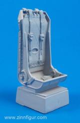 Tempest/Typhoon Seat with Harness 