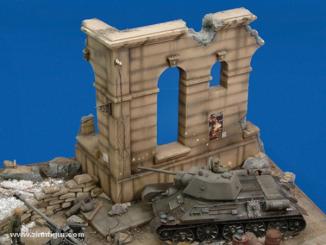 Russische Monument-Ruine 