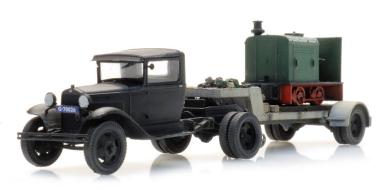 Ford AA Sattelauflieger Deutz Tractor 