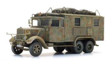 WM Henschel 33 D1 Kfz. 72 Camouflage 