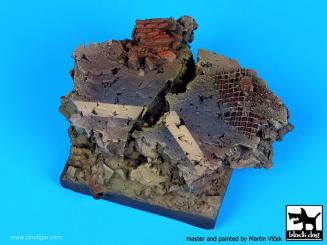 Cracked Road - Sci-Fi Diorama Base 