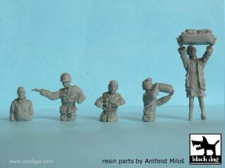 US Tank Crew and Civilian 