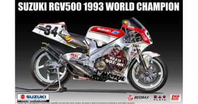 Suzuki RGV (XR79) - '93 WGP500 World Champion 