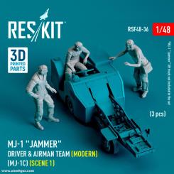 MJ-1 "Jammer" Driver & airman team (Modern) (MJ-1C) (scene 1) 
