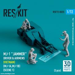 MJ-1 "Jammer" Driver & airmens (Vietnam) (MJ-1A,MJ-1B) (scene 1) 