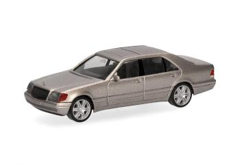 MB 600 SEL V12 mit Brabus-Felgen, rauchsilber mettalic 