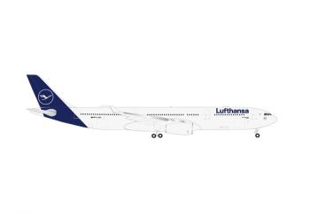 Lufthansa Airbus A330-300 - D-AIKS 