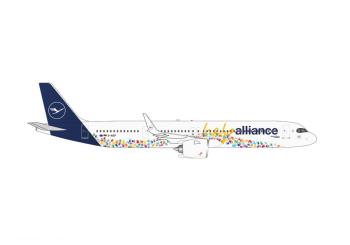 Lufthansa Airbus A321neo "Help Alliance" - D-AIEP 