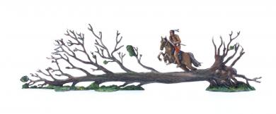 Indianer: Indianer zu Pferd über entwurzelten Baum springend (Gruppe) 