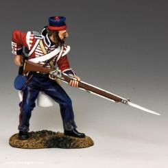 Britischer Infanterist, ladend 