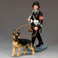 SS Mann mit Hund 