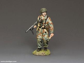 FJ w/MP40 & Grenade 