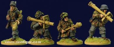 Deutsche Infanterie mit Panzerfäusten 