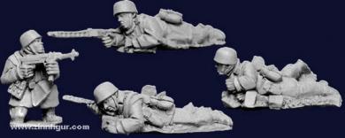 German Fallschirmjager with MG42 (firing) 