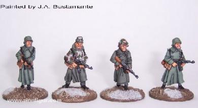 Soldats allemands avec MP44 (hiver) 