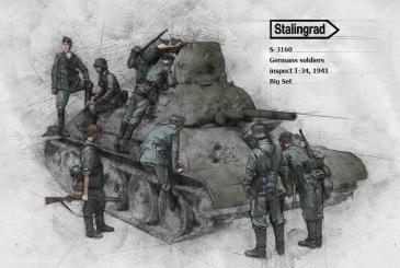 German Soldiers Inspect T-34 - Set 