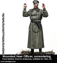 Verwundeter Infanterie-Offizier - sich ergebend - 1941-45 