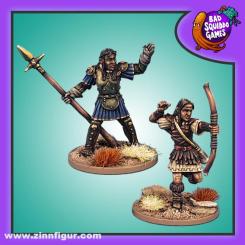Amazone lanceuse et archer. 