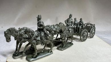 French limber with ammunition wagon 