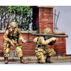 Paras with Bazooka 