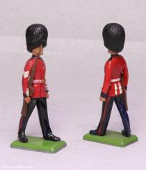 Guards Sergeant mnarching 