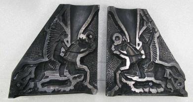 Aluminium form: Indian on horseback 