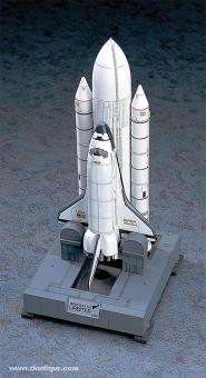 Space Shuttle Orbiter mit Booster 