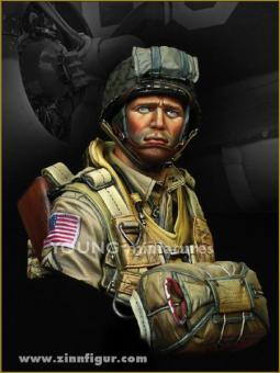 US Paratrooper 