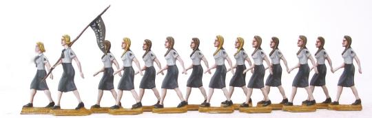 BDM Female Hitler Youth 