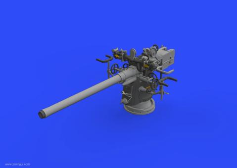 German Submarine 8,8cm Gun 