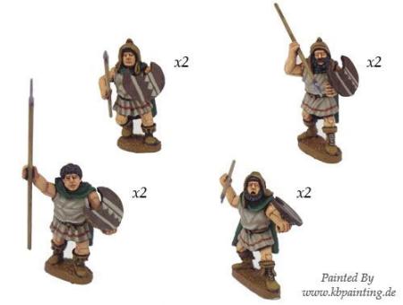 Guerriers tribaux thraces avec des lances 