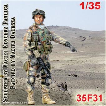 Soldier with Submachine Gun 