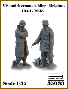 Deutscher Soldat mit gefangenem US Soldat - 1944-45 