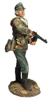 Infanterie-Unteroffizier mit PPsH-41 