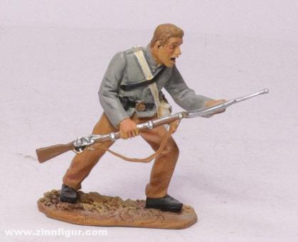 Confederate Infantryman loading 